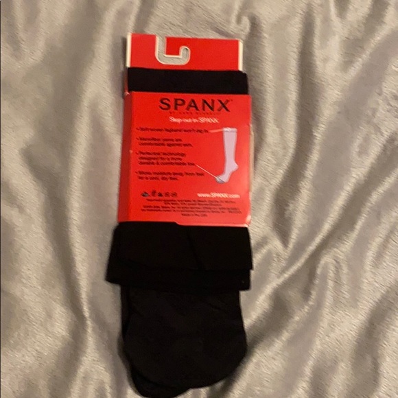 NWT Gaim Yoga Socks and Spanx Knee Sock Bundle 🧦 - Picture 11 of 11
